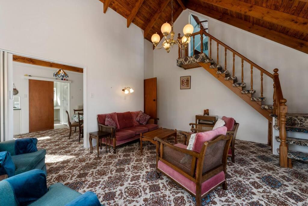 Villa Charming Hideaway Lago Lago Taupo Exterior foto